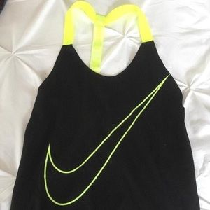 Low back Nike Tank